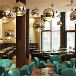 Hotel One Berlin-spittelmarkt 3*