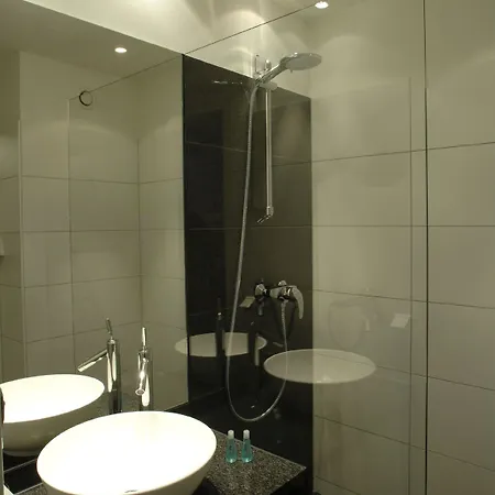 מלון One Berlin-spittelmarkt