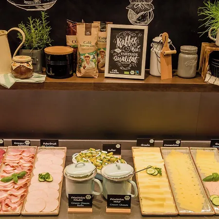 One Berlin-spittelmarkt 3* Berlin