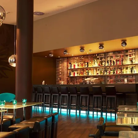 Otel One Berlin-spittelmarkt 3*