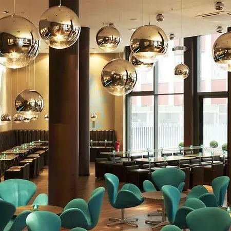 Hotel One Berlin-spittelmarkt 3*